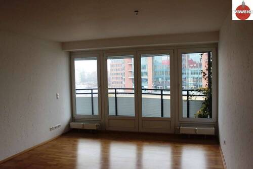 Wohnzimmer, A1 - 2 Zimmer Etagenwohnung zur Miete in Berlin