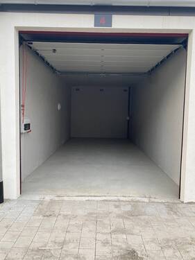 82 - Garage, Stellplatz in Miltenberg