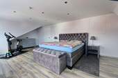 und Fitnessraum - 