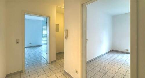 Diele - Etagenwohnung mit 52,40 m&sup2; in Wiesbaden zum Kaufen