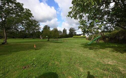 Garten - 6 Zimmer Einfamilienhaus zum Kaufen in Dieding / Zetting