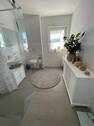 Modernes Badezimmer - 