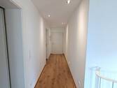 Flur - 4 Zimmer Etagenwohnung in Wartenberg