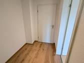 Flur zwischen Schlaf- u. Badezimmer - 