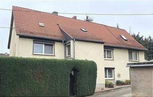 Außenansicht - 4 Zimmer Einfamilienhaus zum Kaufen in Salzatal