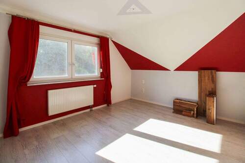 10. Schlafzimmer 1 - 