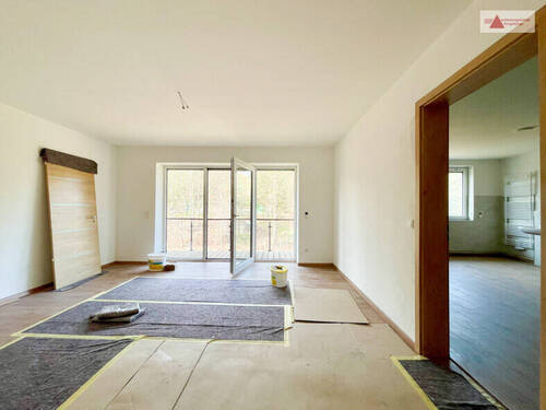 Schlafzimmer 1 mit Balkon OG - 