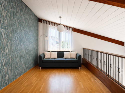 Galerie - mit Sofa - 
