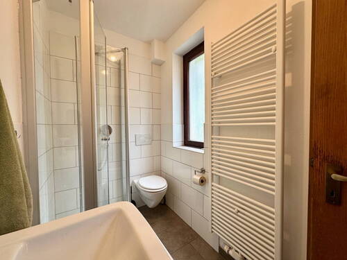 Badezimmer 1. OG - 