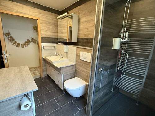 Badezimmer EG - 