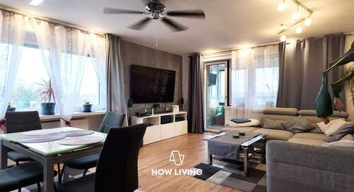 Wohnzimmer - 3 Zimmer Etagenwohnung zum Kaufen in Hannover