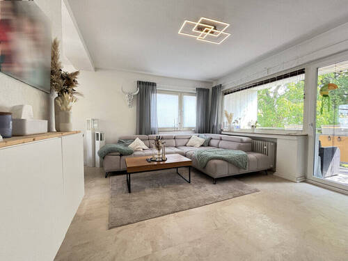 Wohnbereich - 4 Zimmer Etagenwohnung in Aachen