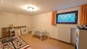 Raum KG - 