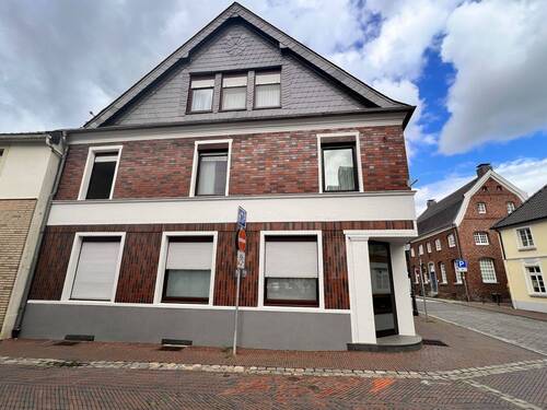 Wohn- und Geschäftshaus - Mehrfamilienhaus, Wohnhaus in Issum zum Kaufen