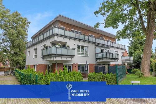Erdgeschosswohnung - Barrierearm mit großem Garten I Neubau 2020 I Top-Energieeffizienz I Wärmepumpe I Stellplatz