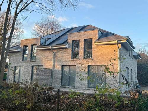 Terrassenansicht (aktueller Baustand) - 5 Zimmer Doppelhaushälfte in Hamburg