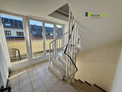 Treppenhaus 2. OG - 