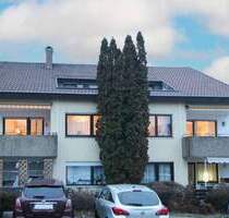 Attraktive 4,5-Zimmer-Maisonette-Wohnung mit drei Balkonen, Loggia und zwei Stellplätzen - Neuhausen auf den Fildern