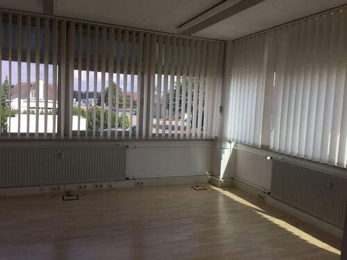 Büro (4).JPG - 3 Zimmer Büro zur Miete in Waghäusel