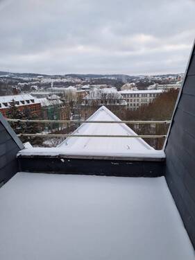 Dachgeschoß - 2 Zimmer Mehrfamilienhaus, Wohnhaus in Plauen