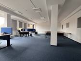Großraumbüro - große Bürofläche in belebtem Gewerbekomplex zu vermieten