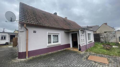 Ansicht - 3 Zimmer Einfamilienhaus zum Kaufen in Löbnitz
