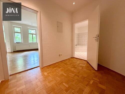 Diele - Etagenwohnung mit 70,00 m&sup2; in Leipzig / Connewitz zur Miete