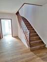 Entree mit Treppe - 