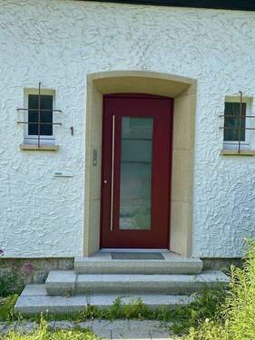 neue Eingangstür - Badenweiler zentrumsnah u. kernsaniert