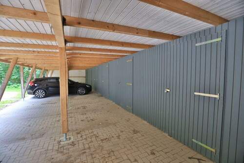 zugehörigen Abstellröume - 