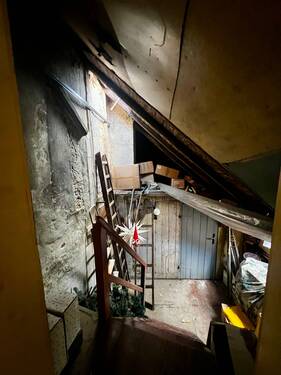 Abstellmöglichkeiten - 