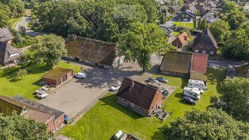 Blick von Westen - 1 Zimmer Bauernhaus, Landhaus zum Kaufen in Hamburg