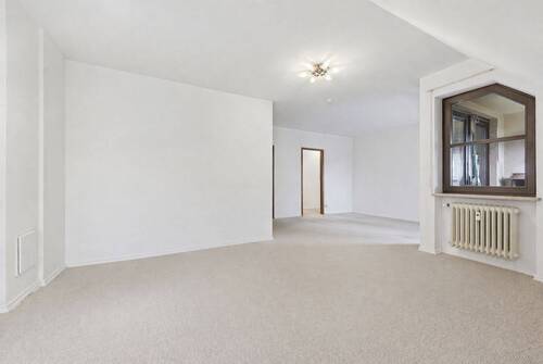 Zimmer 1 (virtuell geräumt) - Etagenwohnung mit 111,90 m&sup2; in München zum Kaufen