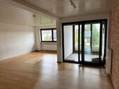 Wohnzimmer Bild 2 - 3 Zimmer Etagenwohnung in Möhrendorf
