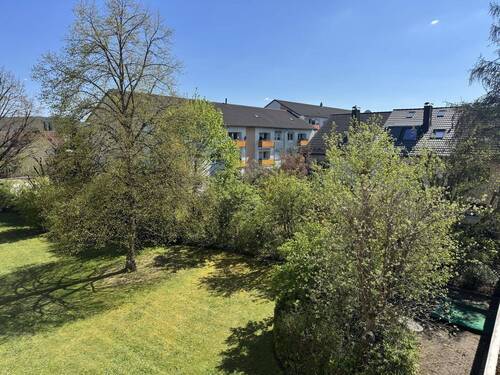Blick von der Loggia in den Garten - 