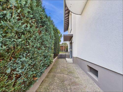 Eingangsbereich - Mehrfamilienhaus, Wohnhaus mit 196,60 m² in Haibach zum Kaufen