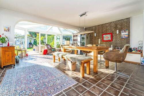 Bild 1 - PROVISIONSFREI! Doppelhaushälfte mit Wintergarten, Sauna, Dachterrasse uvm.