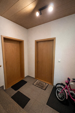 Eingang Wohnungen EG - 