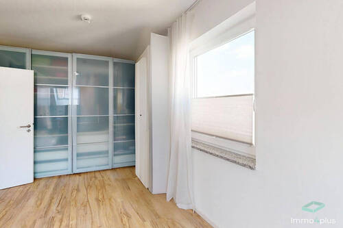 Platz für große Schränke - 