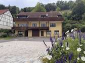 Außenansicht - Zweifamilienhaus im idyllischen Lautertal