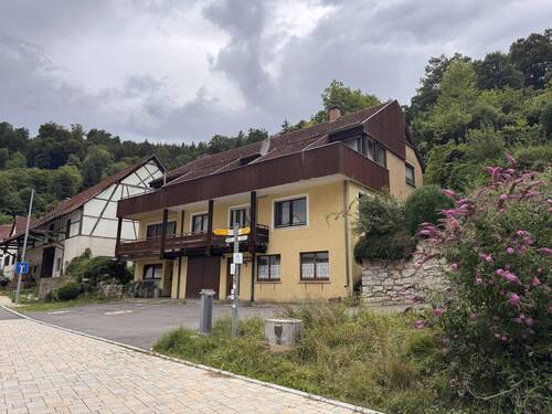 Außenansicht - 1 Zimmer Einfamilienhaus zum Kaufen in Münsingen-Bichishausen
