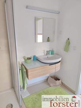 Bad - Einfamilienhaus mit 440,00 m&sup2; in Wielenbach zum Kaufen