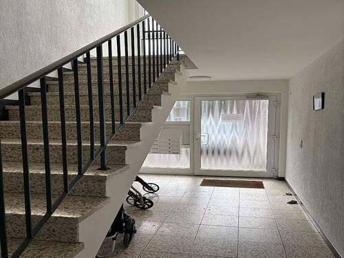 Bild 3 - 3 Zimmer Etagenwohnung in Düsseldorf