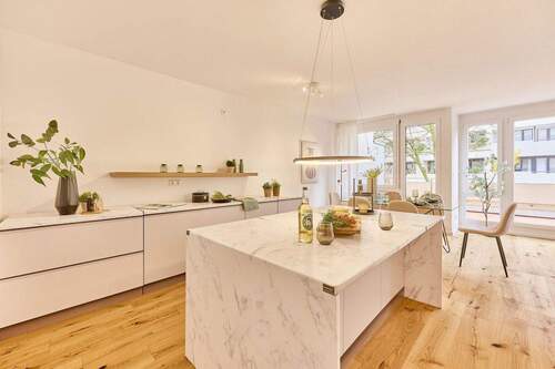 Küche - 4 Zimmer Etagenwohnung zum Kaufen in Ludwigshafen