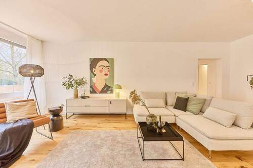 Wohnen - 4 Zimmer Etagenwohnung in Ludwigshafen