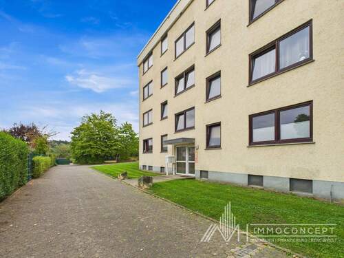 Seitenansicht rechts - 3 Zimmer Etagenwohnung zum Kaufen in Trier / Tarforst