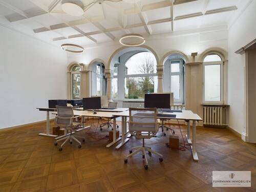 Büro - Büro mit 263,00 m&sup2; in Saarbrücken zur Miete