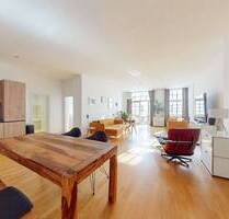 Großzügige Altbauwohnung mit Wohnküche, Balkon und flexiblem Grundriss - Berlin Prenzlauer Berg