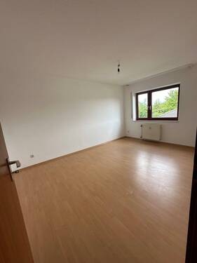 Kinderzimmer.jpg - 5 Zimmer Etagenwohnung zur Miete in Puschendorf