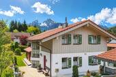 Haus mit Hof - 7 Zimmer Einfamilienhaus zum Kaufen in Berchtesgaden